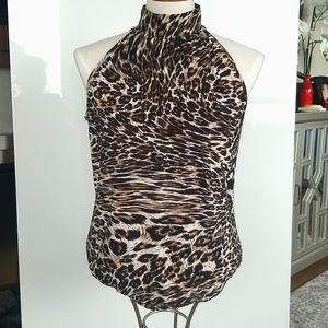 Leopard Top. Sleeveless. medium. Open shoulder